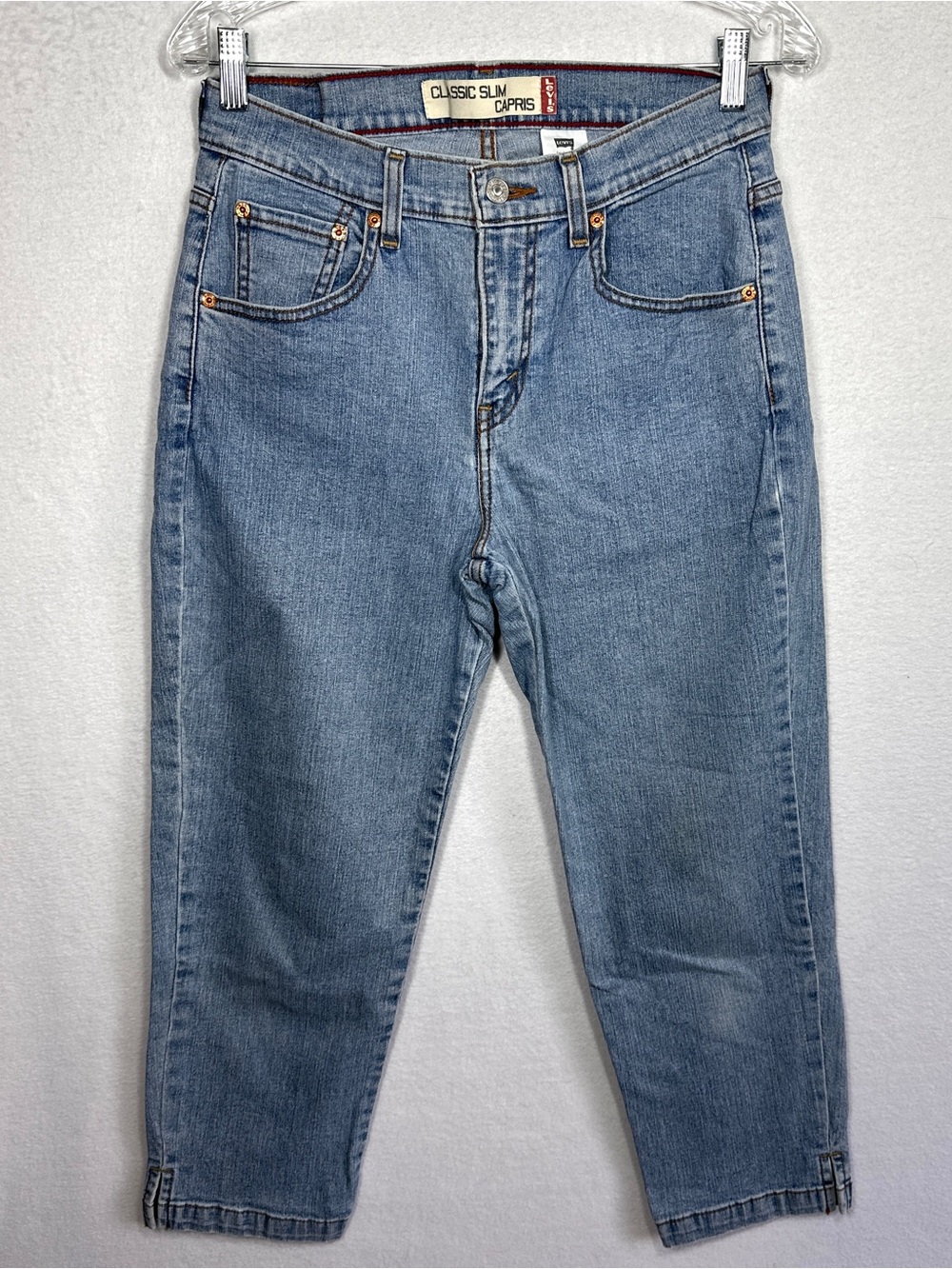 Levi's Classic Slim Capris Capri Jeans 10 Blue Denim Light Wash Stretch Pants
